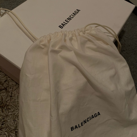 SOLD❗️BALENCIAGA SPEED TRAINERS - Picture 7 of 9